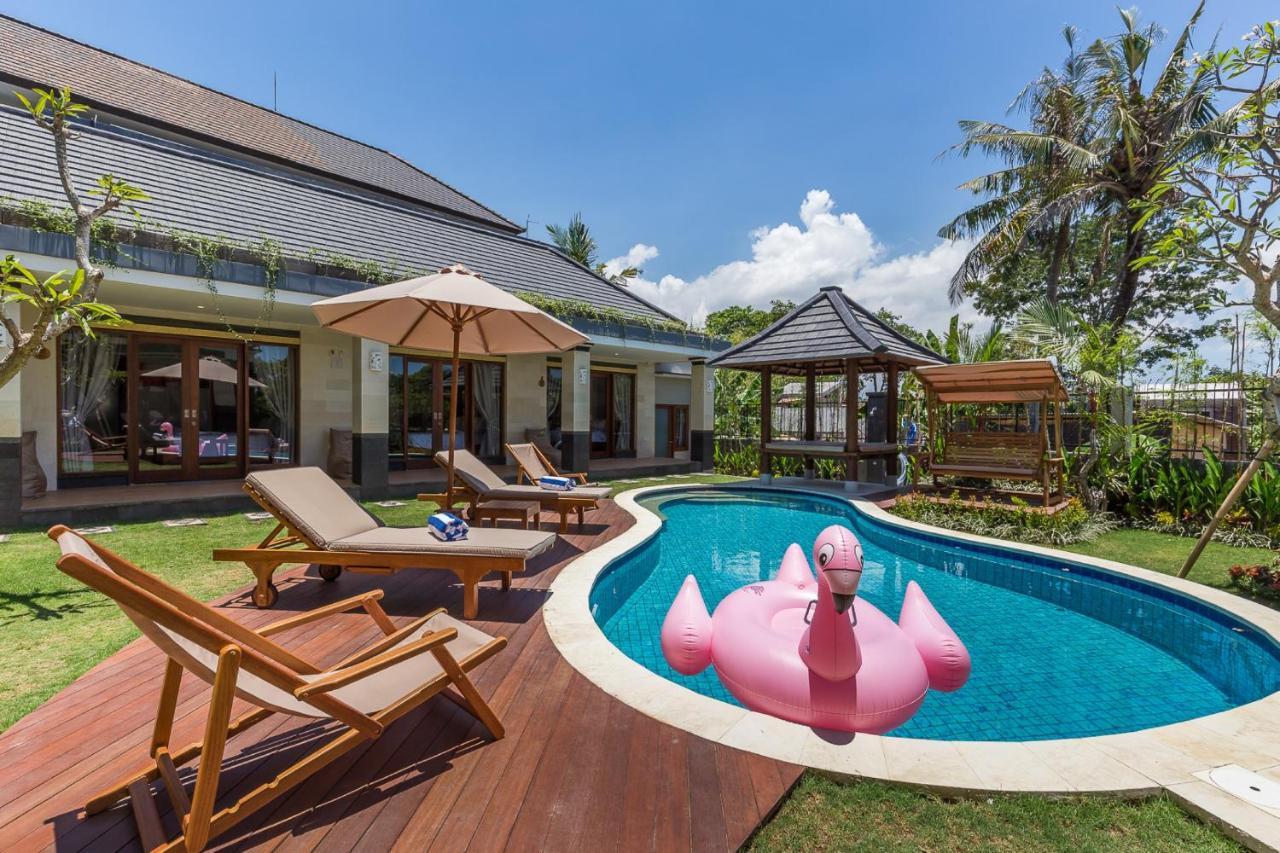 Ayuna Suites Canggu Esterno foto
