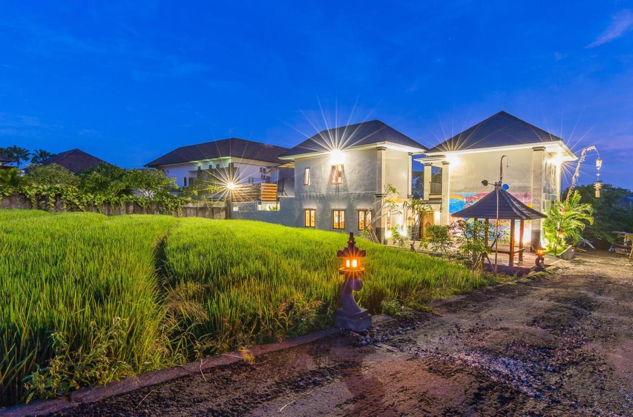 Ayuna Suites Canggu Esterno foto